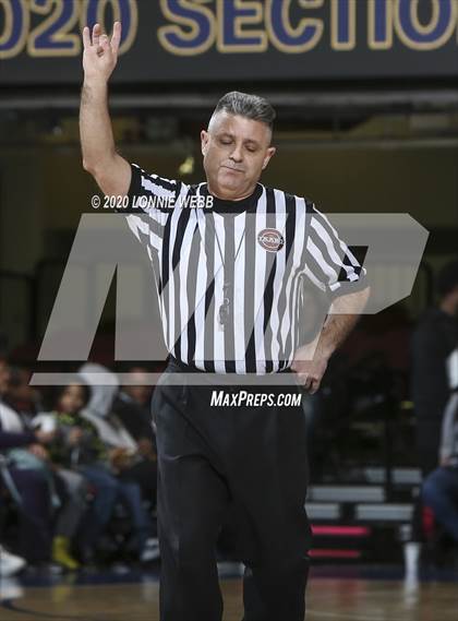 Thumbnail 3 in Hamilton vs. Leffell (Section 1 Class C Semifinal) photogallery.