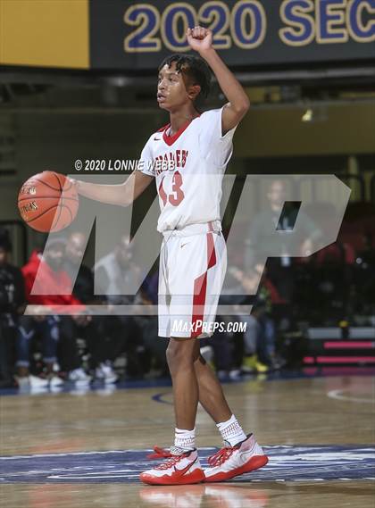 Thumbnail 1 in Hamilton vs. Leffell (Section 1 Class C Semifinal) photogallery.