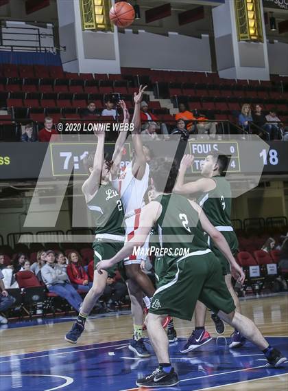 Thumbnail 3 in Hamilton vs. Leffell (Section 1 Class C Semifinal) photogallery.