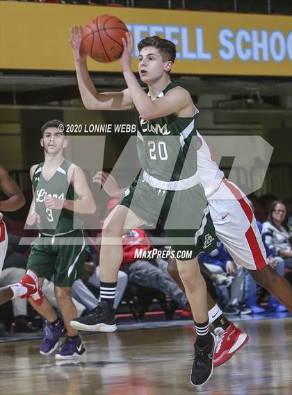 Thumbnail 3 in Hamilton vs. Leffell (Section 1 Class C Semifinal) photogallery.