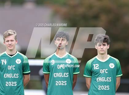 Thumbnail 2 in The Oakwood School vs. Statesville Christian (NCISAA 1A Final) photogallery.