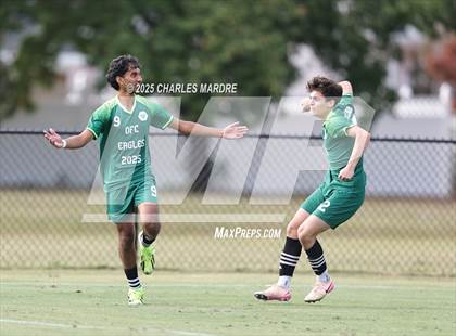 Thumbnail 1 in The Oakwood School vs. Statesville Christian (NCISAA 1A Final) photogallery.