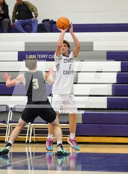 Thumbnail 2 in Mountain Vista vs. Corner Canyon (Corner Canyon Tournament of Champions) photogallery.