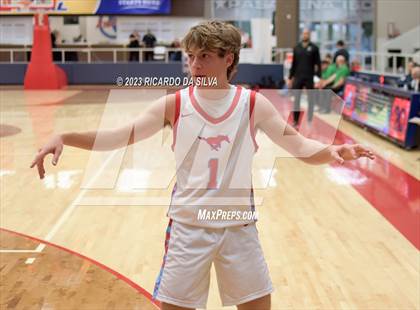 Thumbnail 2 in Pasadena vs Pearce (McDonald's Texas Invitational) photogallery.