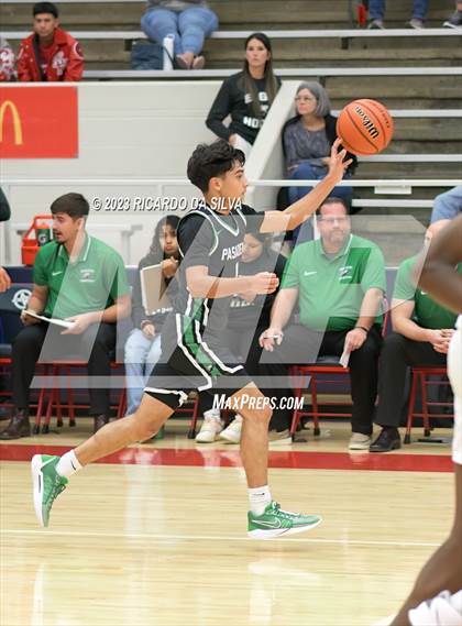 Thumbnail 2 in Pasadena vs Pearce (McDonald's Texas Invitational) photogallery.