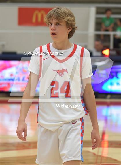 Thumbnail 2 in Pasadena vs Pearce (McDonald's Texas Invitational) photogallery.