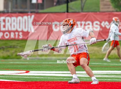 Thumbnail 1 in Erie vs Northfield (CHSAA 4A Final) photogallery.