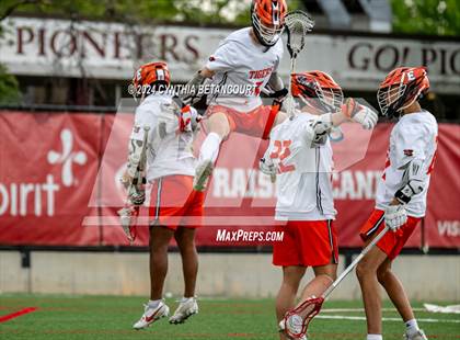 Thumbnail 2 in Erie vs Northfield (CHSAA 4A Final) photogallery.