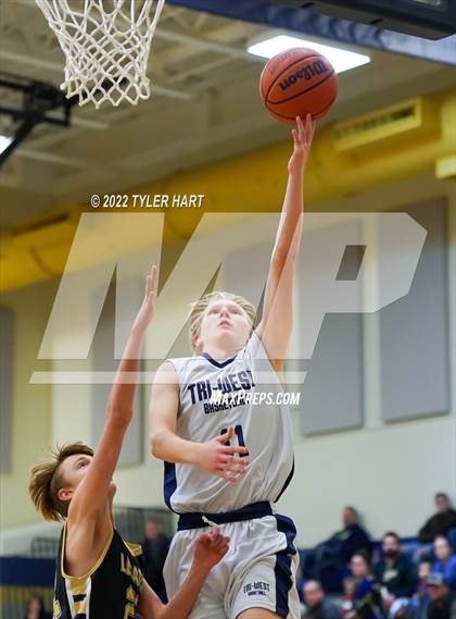 Thumbnail 3 in Lebanon @ Tri-West Hendricks photogallery.