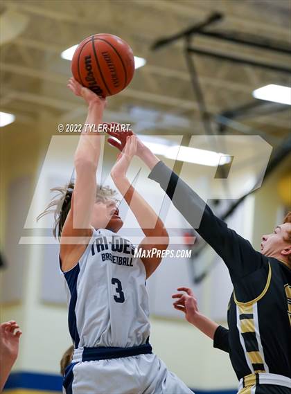 Thumbnail 1 in Lebanon @ Tri-West Hendricks photogallery.