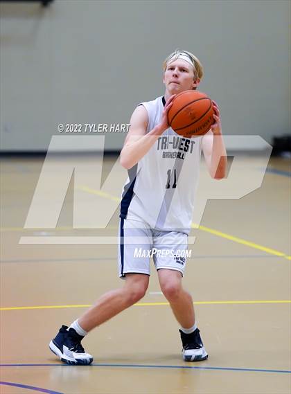 Thumbnail 1 in Lebanon @ Tri-West Hendricks photogallery.
