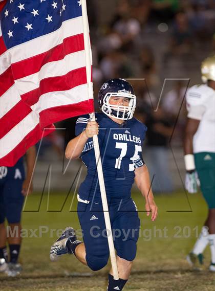 Thumbnail 1 in Long Beach Poly @ Bakersfield photogallery.