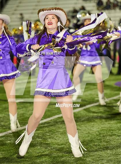 Thumbnail 1 in Pieper vs. Southwest Legacy Texas UIL 5A-1 Football Bi-District Playoff) photogallery.