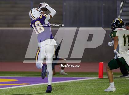 Thumbnail 1 in Pieper vs. Southwest Legacy Texas UIL 5A-1 Football Bi-District Playoff) photogallery.