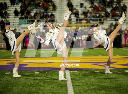 Thumbnail 3 in Pieper vs. Southwest Legacy Texas UIL 5A-1 Football Bi-District Playoff) photogallery.