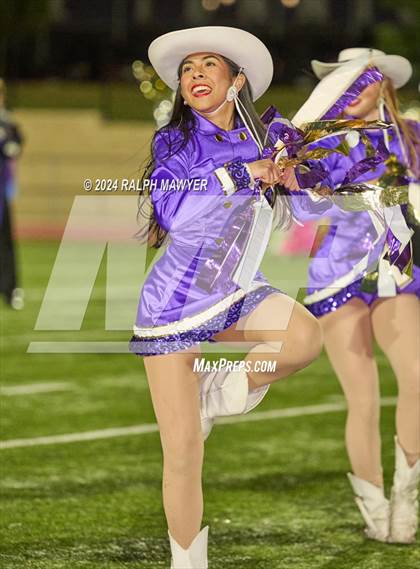 Thumbnail 2 in Pieper vs. Southwest Legacy Texas UIL 5A-1 Football Bi-District Playoff) photogallery.