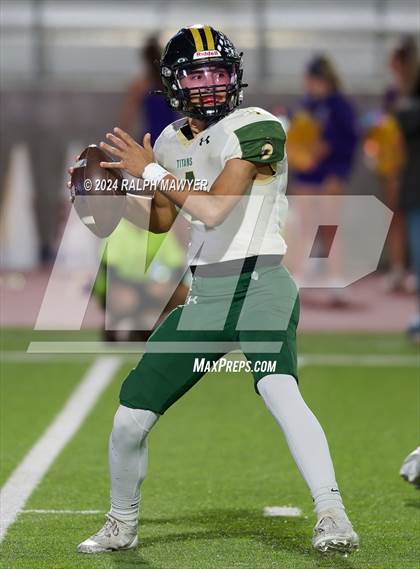 Thumbnail 2 in Pieper vs. Southwest Legacy Texas UIL 5A-1 Football Bi-District Playoff) photogallery.
