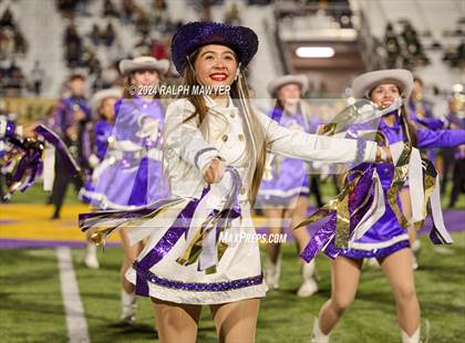Thumbnail 1 in Pieper vs. Southwest Legacy Texas UIL 5A-1 Football Bi-District Playoff) photogallery.