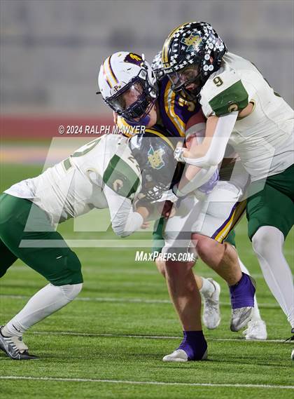 Thumbnail 1 in Pieper vs. Southwest Legacy Texas UIL 5A-1 Football Bi-District Playoff) photogallery.