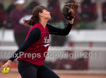 Thumbnail 3 in Bell Gardens @ El Segundo photogallery.