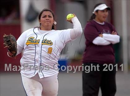 Thumbnail 3 in Bell Gardens @ El Segundo photogallery.