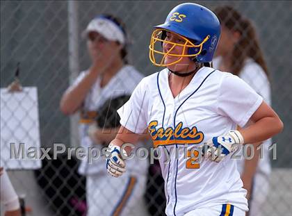 Thumbnail 1 in Bell Gardens @ El Segundo photogallery.