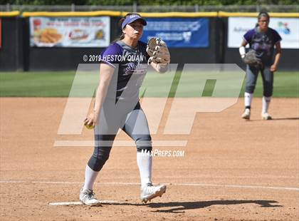 Thumbnail 1 in Nordhoff vs. Santiago (CIF-SS D6 Final) photogallery.