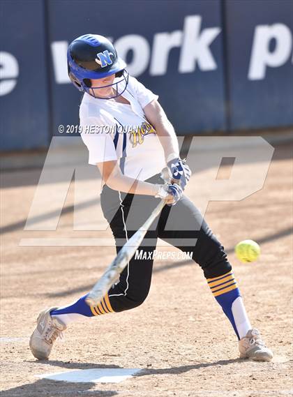 Thumbnail 2 in Nordhoff vs. Santiago (CIF-SS D6 Final) photogallery.