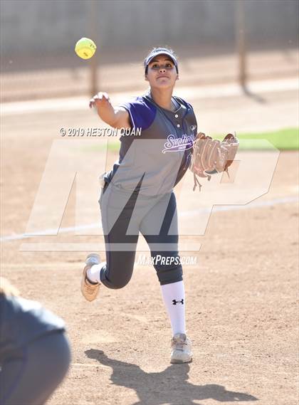 Thumbnail 1 in Nordhoff vs. Santiago (CIF-SS D6 Final) photogallery.