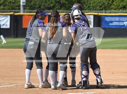 Thumbnail 3 in Nordhoff vs. Santiago (CIF-SS D6 Final) photogallery.