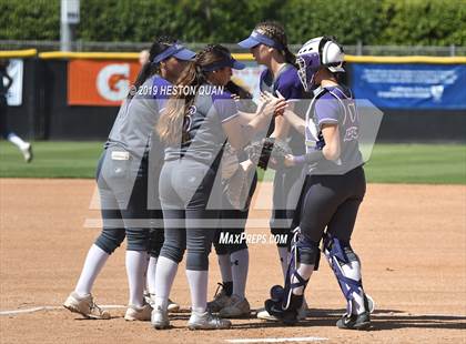 Thumbnail 2 in Nordhoff vs. Santiago (CIF-SS D6 Final) photogallery.