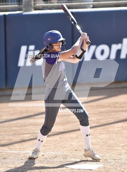 Thumbnail 3 in Nordhoff vs. Santiago (CIF-SS D6 Final) photogallery.
