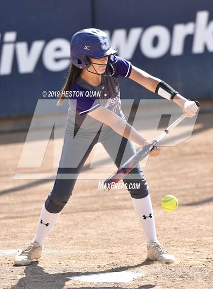 Thumbnail 2 in Nordhoff vs. Santiago (CIF-SS D6 Final) photogallery.