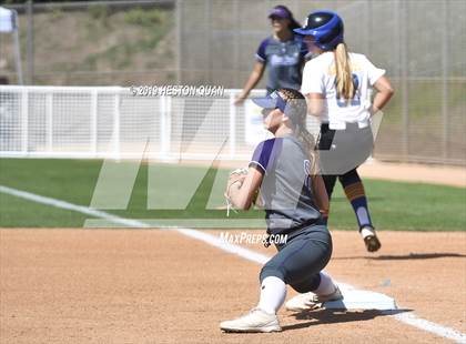 Thumbnail 2 in Nordhoff vs. Santiago (CIF-SS D6 Final) photogallery.