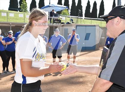 Thumbnail 3 in Nordhoff vs. Santiago (CIF-SS D6 Final) photogallery.
