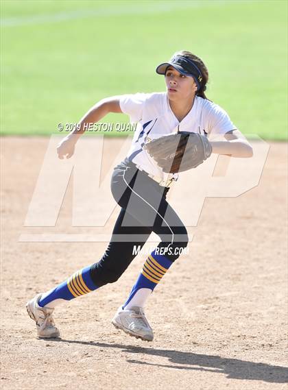 Thumbnail 1 in Nordhoff vs. Santiago (CIF-SS D6 Final) photogallery.