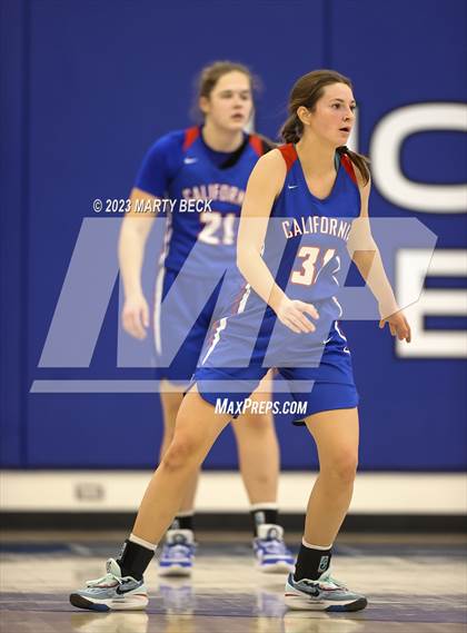 Thumbnail 2 in California vs West Plains (Bill Rowe's Queen City Showcase) photogallery.