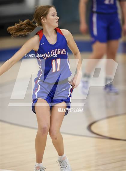 Thumbnail 3 in California vs West Plains (Bill Rowe's Queen City Showcase) photogallery.
