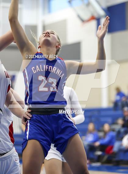 Thumbnail 2 in California vs West Plains (Bill Rowe's Queen City Showcase) photogallery.