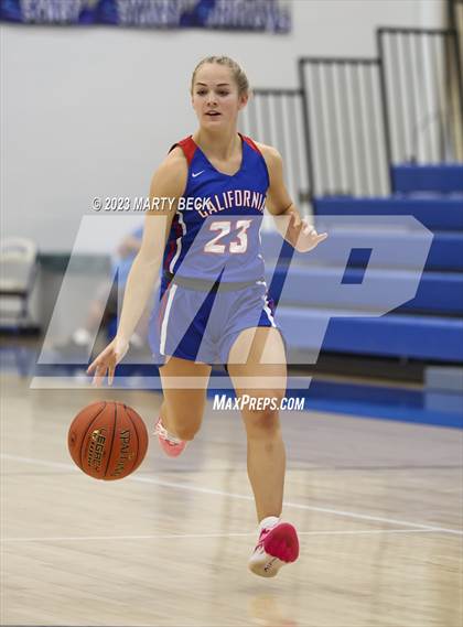 Thumbnail 3 in California vs West Plains (Bill Rowe's Queen City Showcase) photogallery.