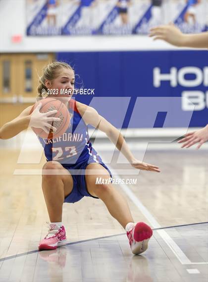 Thumbnail 1 in California vs West Plains (Bill Rowe's Queen City Showcase) photogallery.