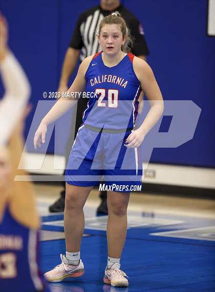 Thumbnail 2 in California vs West Plains (Bill Rowe's Queen City Showcase) photogallery.