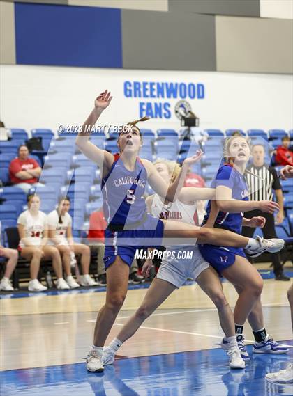 Thumbnail 1 in California vs West Plains (Bill Rowe's Queen City Showcase) photogallery.