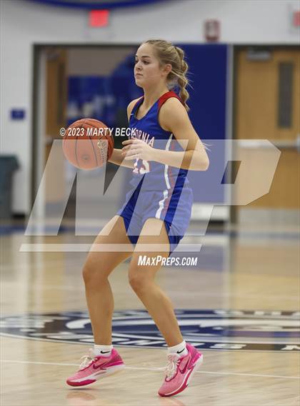 Thumbnail 2 in California vs West Plains (Bill Rowe's Queen City Showcase) photogallery.
