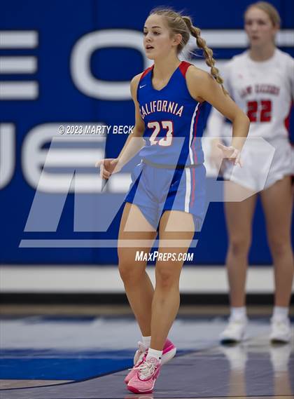 Thumbnail 3 in California vs West Plains (Bill Rowe's Queen City Showcase) photogallery.