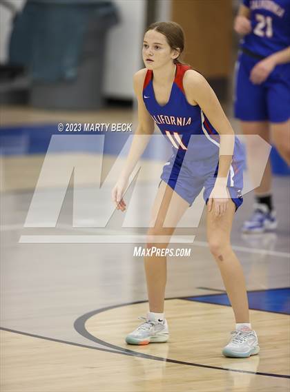 Thumbnail 1 in California vs West Plains (Bill Rowe's Queen City Showcase) photogallery.