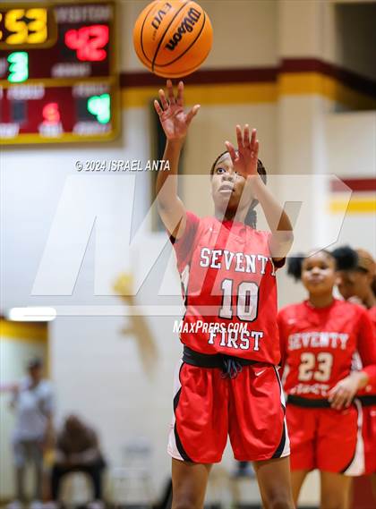 Thumbnail 1 in Seventy-First @ Douglas Byrd photogallery.