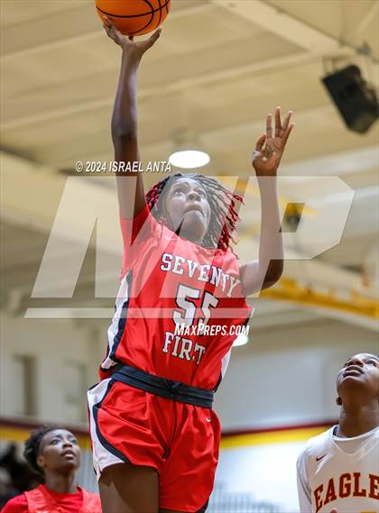 Thumbnail 3 in Seventy-First @ Douglas Byrd photogallery.