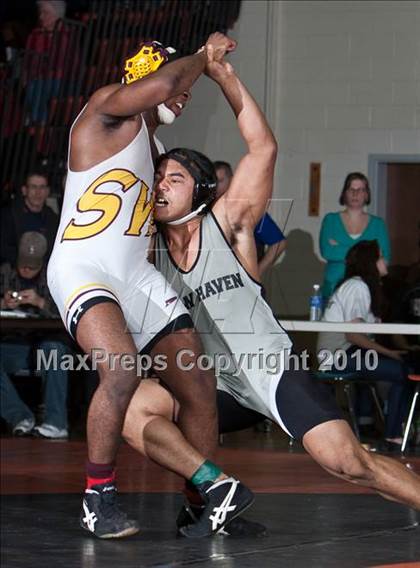 Thumbnail 2 in CIAC Class LL Championships photogallery.