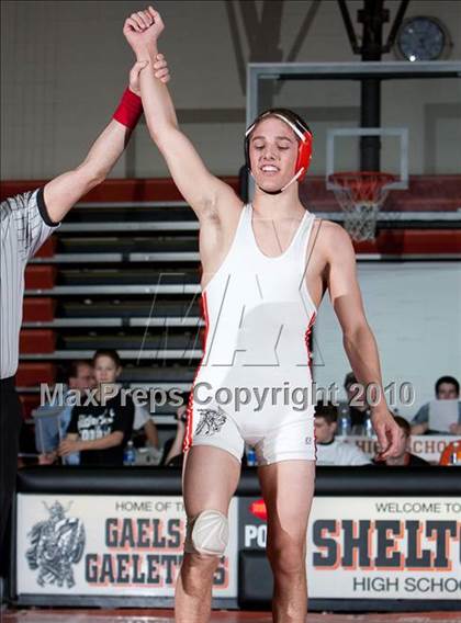 Thumbnail 1 in CIAC Class LL Championships photogallery.